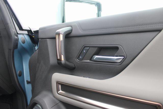 new 2024 GMC HUMMER EV SUV car, priced at $123,998