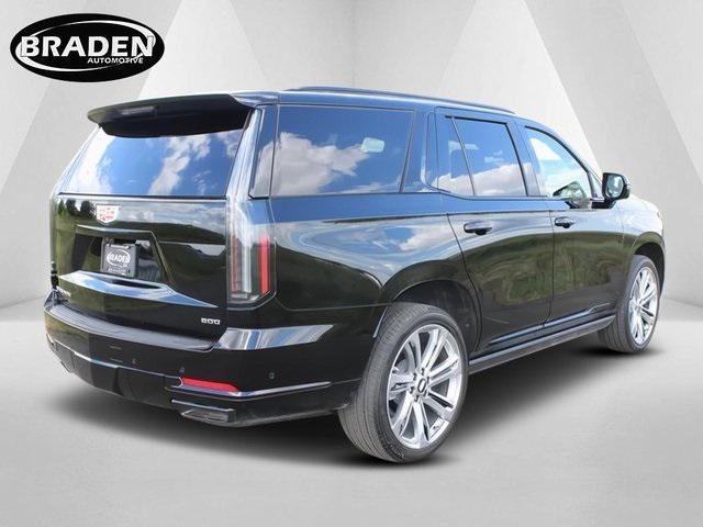 new 2025 Cadillac Escalade car, priced at $109,090