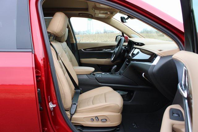 new 2025 Cadillac XT6 car, priced at $70,986