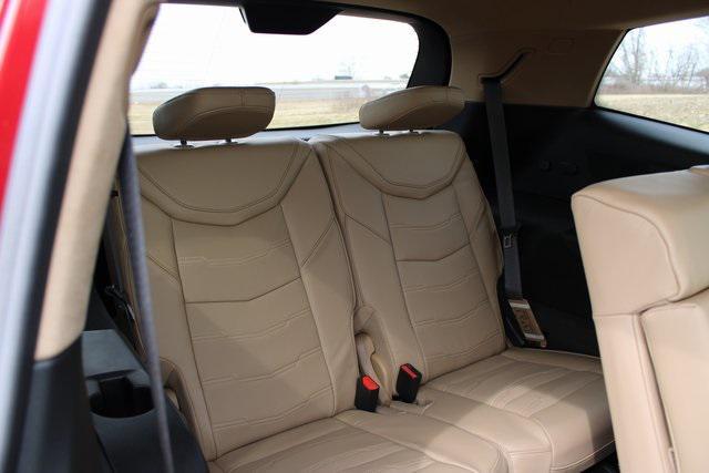 new 2025 Cadillac XT6 car, priced at $70,986