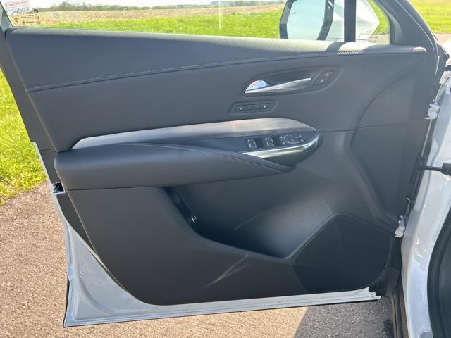 new 2025 Cadillac XT4 car, priced at $46,860