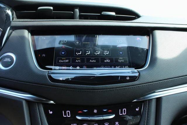 new 2025 Cadillac XT5 car, priced at $45,897