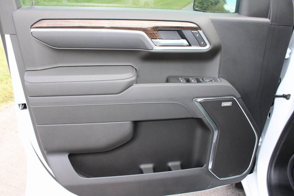 new 2025 GMC Sierra 1500 car, priced at $54,858