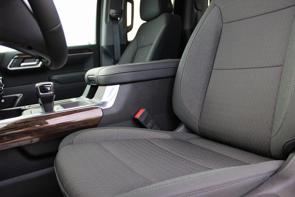 new 2025 GMC Sierra 1500 car, priced at $54,858