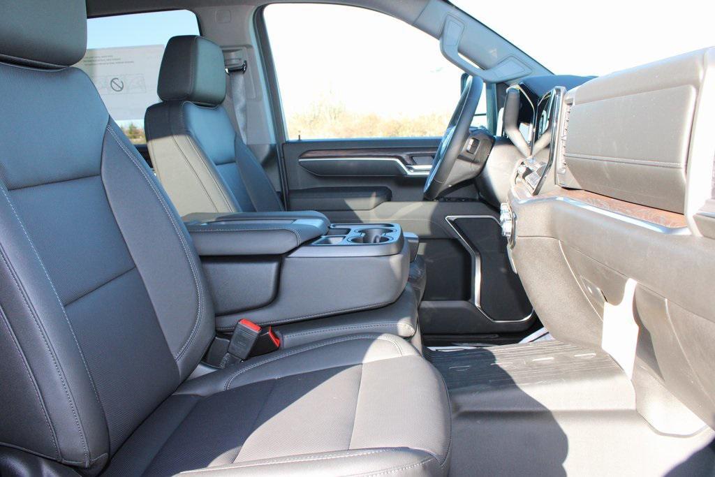 new 2026 GMC Sierra 3500 car, priced at $75,998