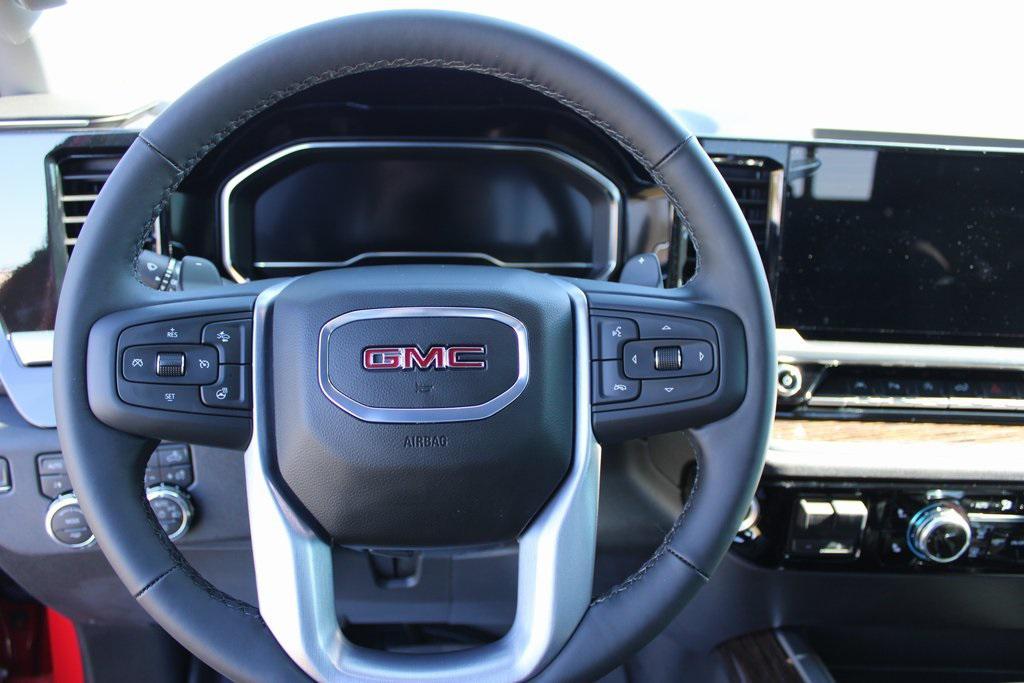 new 2025 GMC Sierra 1500 car, priced at $54,634