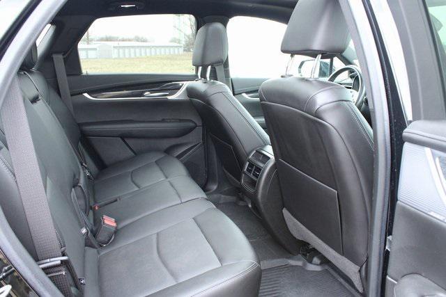 used 2021 Cadillac XT5 car, priced at $24,994