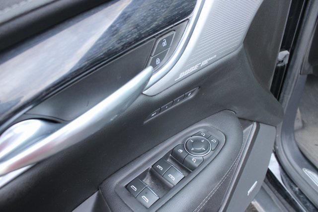 used 2021 Cadillac XT5 car, priced at $24,994