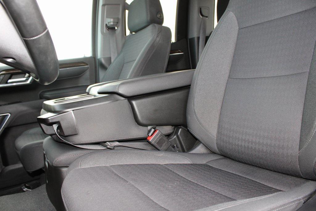 used 2023 GMC Sierra 1500 car, priced at $33,000