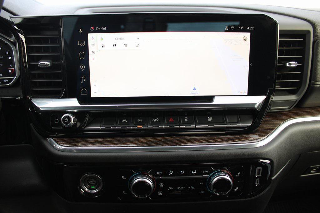 used 2023 GMC Sierra 1500 car, priced at $33,000