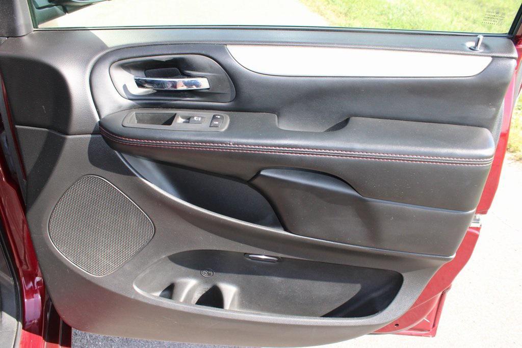 used 2019 Dodge Grand Caravan car, priced at $11,686