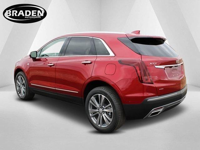 new 2025 Cadillac XT5 car, priced at $55,020