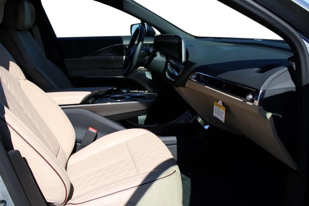 new 2024 Cadillac LYRIQ car, priced at $68,000