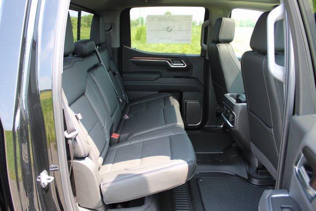 new 2025 GMC Sierra 1500 car, priced at $71,062