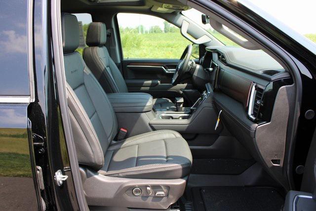 new 2025 GMC Sierra 1500 car, priced at $71,062