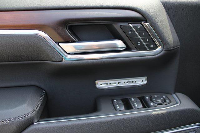 new 2025 GMC Sierra 1500 car, priced at $71,062