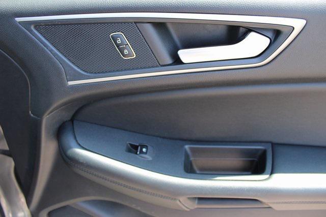 used 2021 Ford Edge car, priced at $17,888