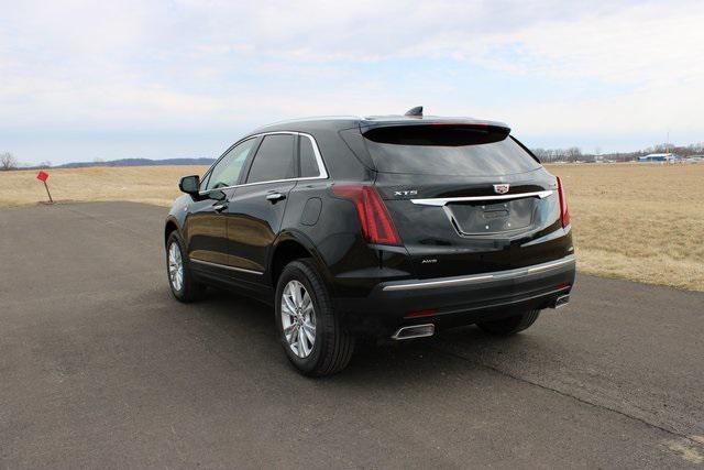 new 2025 Cadillac XT5 car, priced at $45,750