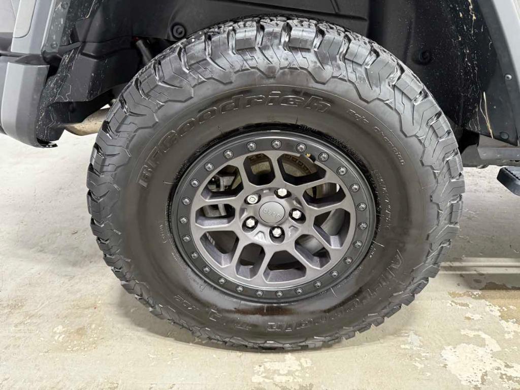used 2021 Jeep Wrangler Unlimited car, priced at $38,985