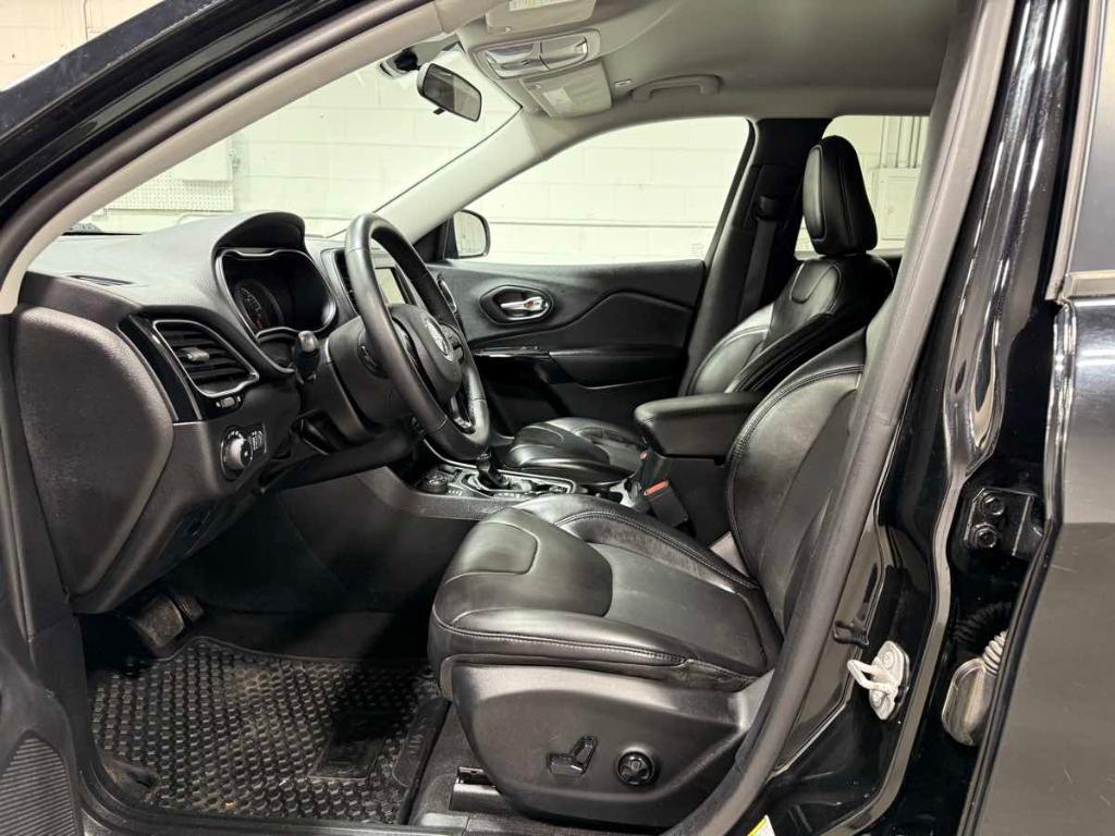 used 2019 Jeep Cherokee car, priced at $18,985