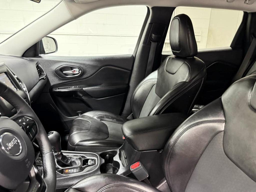 used 2019 Jeep Cherokee car, priced at $18,985