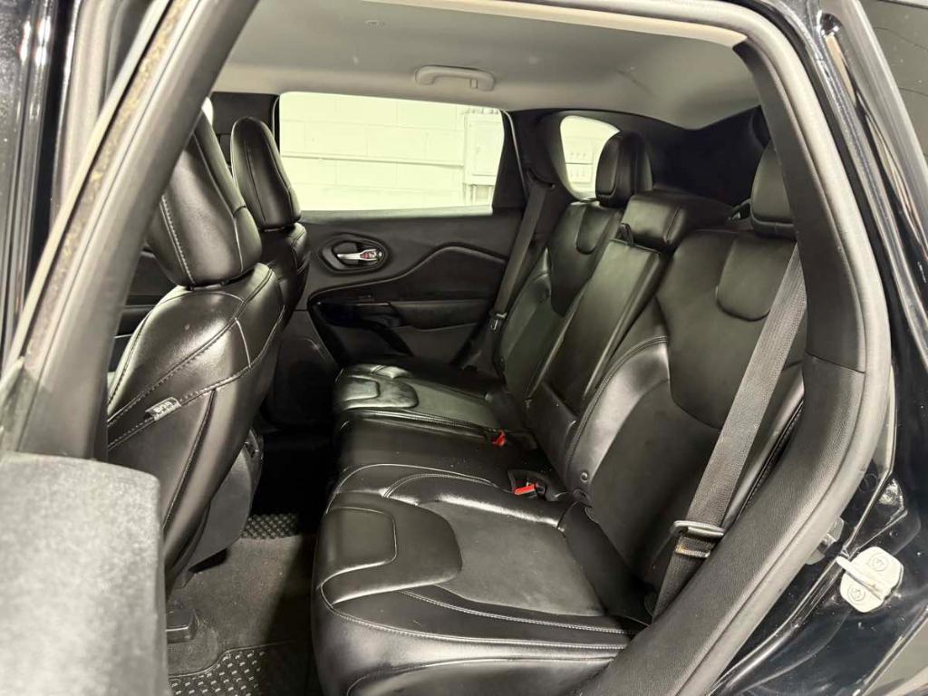 used 2019 Jeep Cherokee car, priced at $18,985