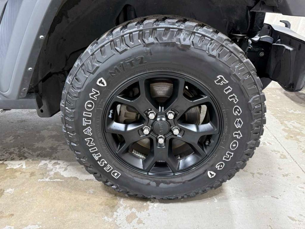 used 2022 Jeep Wrangler Unlimited car, priced at $36,985