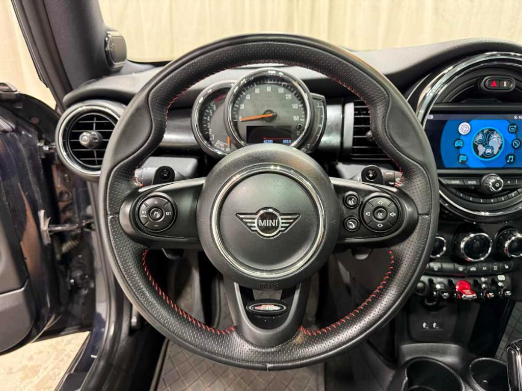 used 2020 MINI Hardtop car, priced at $18,985