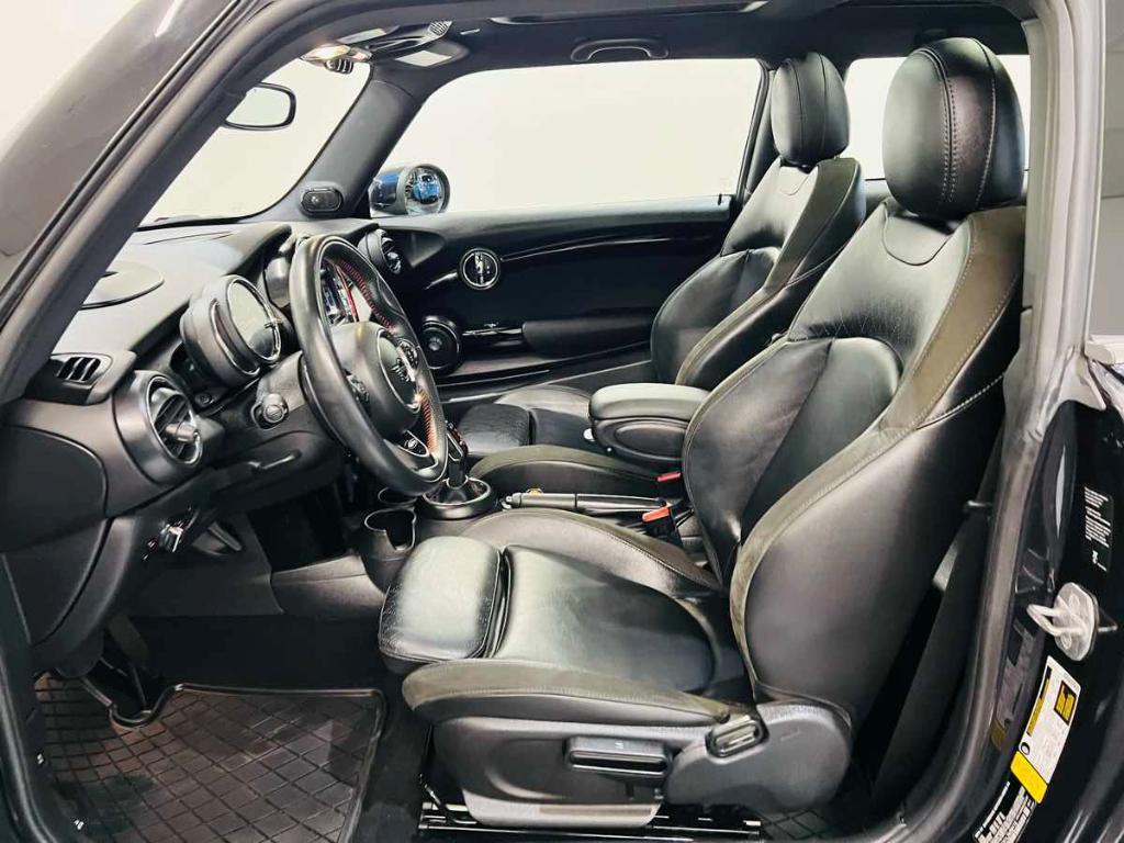 used 2020 MINI Hardtop car, priced at $18,985
