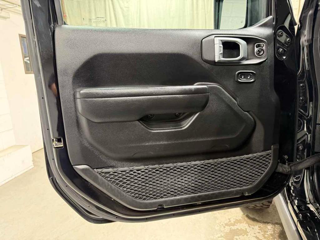 used 2023 Jeep Gladiator car, priced at $37,985