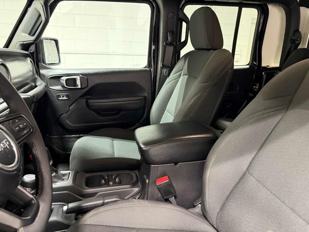 used 2023 Jeep Gladiator car, priced at $37,985