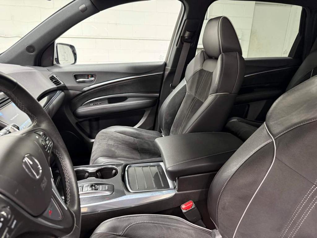 used 2020 Acura MDX car, priced at $36,985