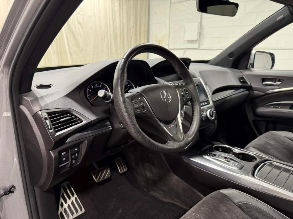 used 2020 Acura MDX car, priced at $36,985