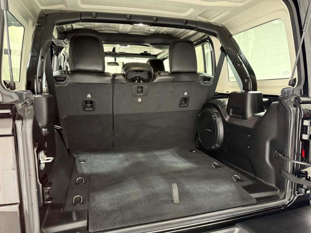 used 2021 Jeep Wrangler Unlimited car, priced at $42,985