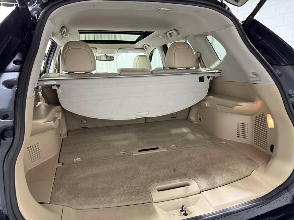 used 2015 Nissan Rogue car, priced at $14,985