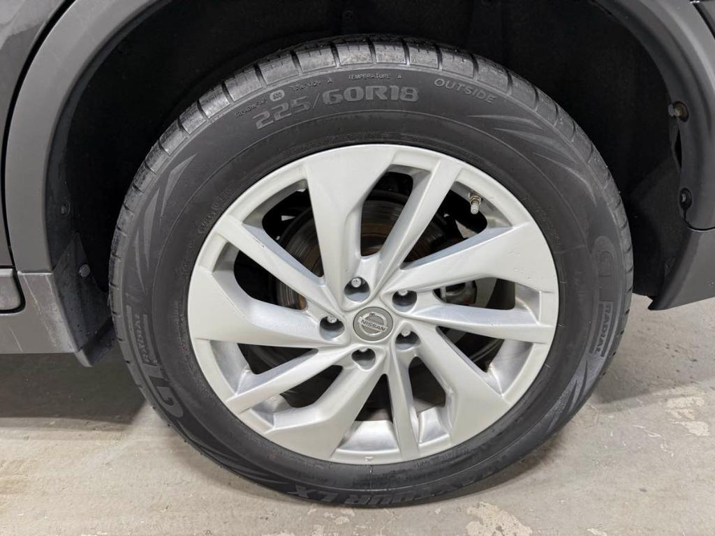 used 2015 Nissan Rogue car, priced at $14,985