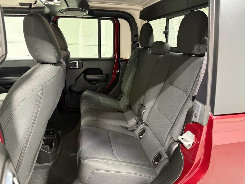 used 2022 Jeep Gladiator car, priced at $35,985
