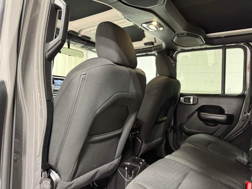 used 2021 Jeep Wrangler Unlimited car, priced at $32,985