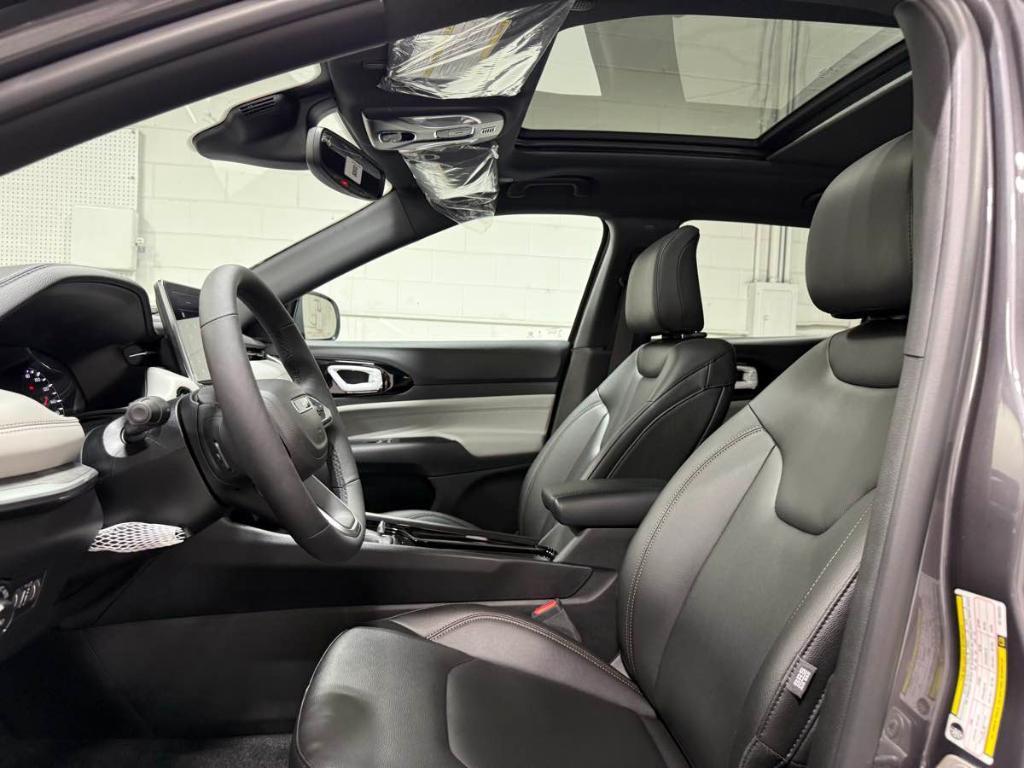 used 2024 Jeep Compass car, priced at $30,985