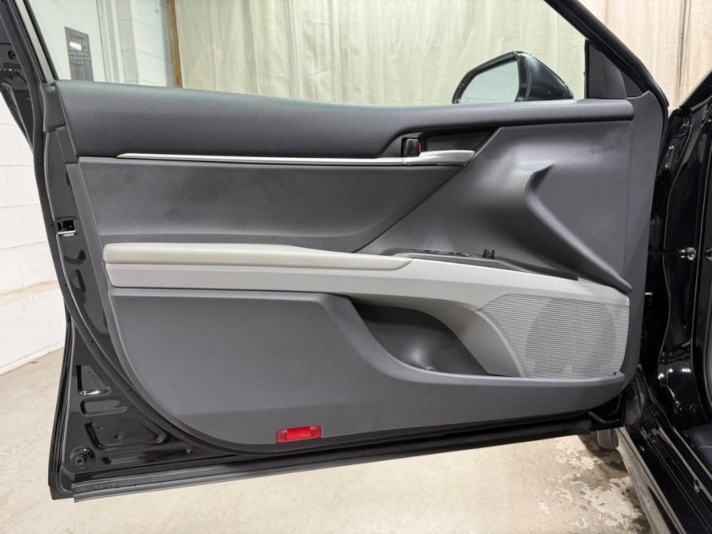 used 2023 Toyota Camry Hybrid car, priced at $33,985