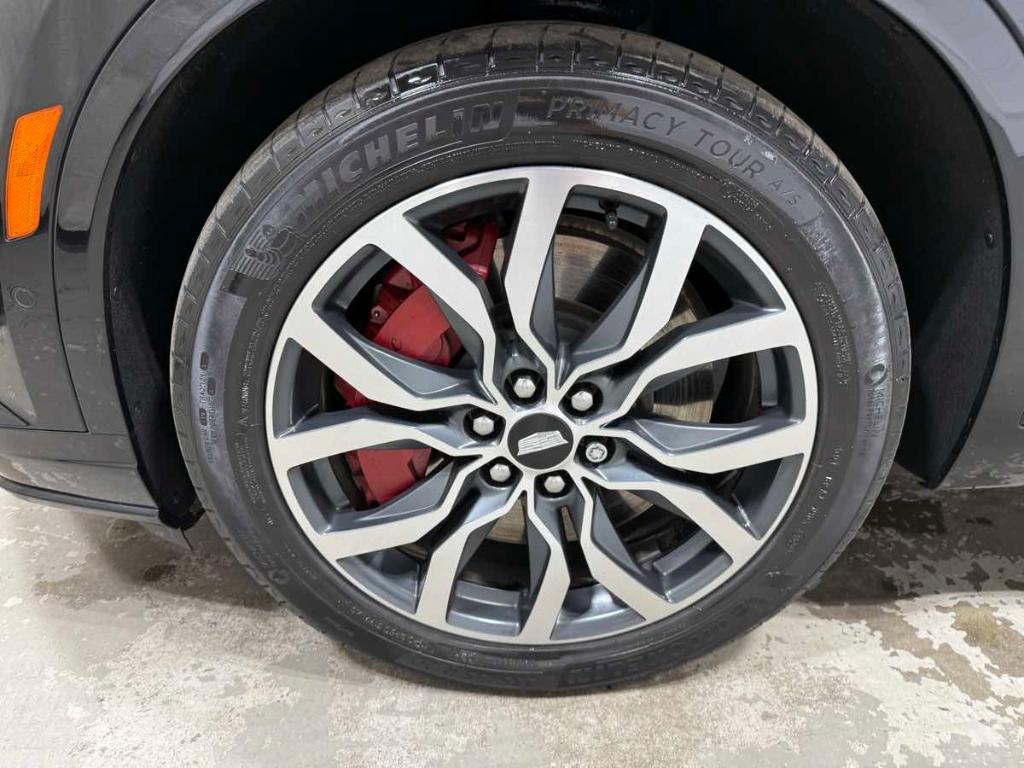 used 2022 Cadillac XT6 car, priced at $40,985