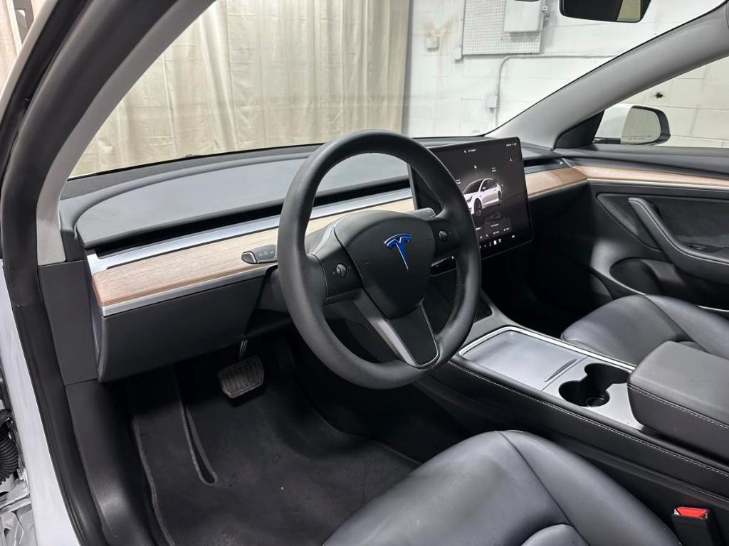 used 2023 Tesla Model 3 car, priced at $27,985