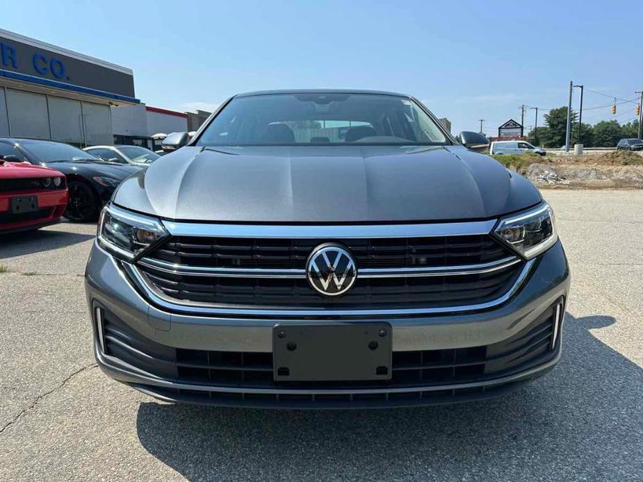 used 2024 Volkswagen Jetta car, priced at $25,985