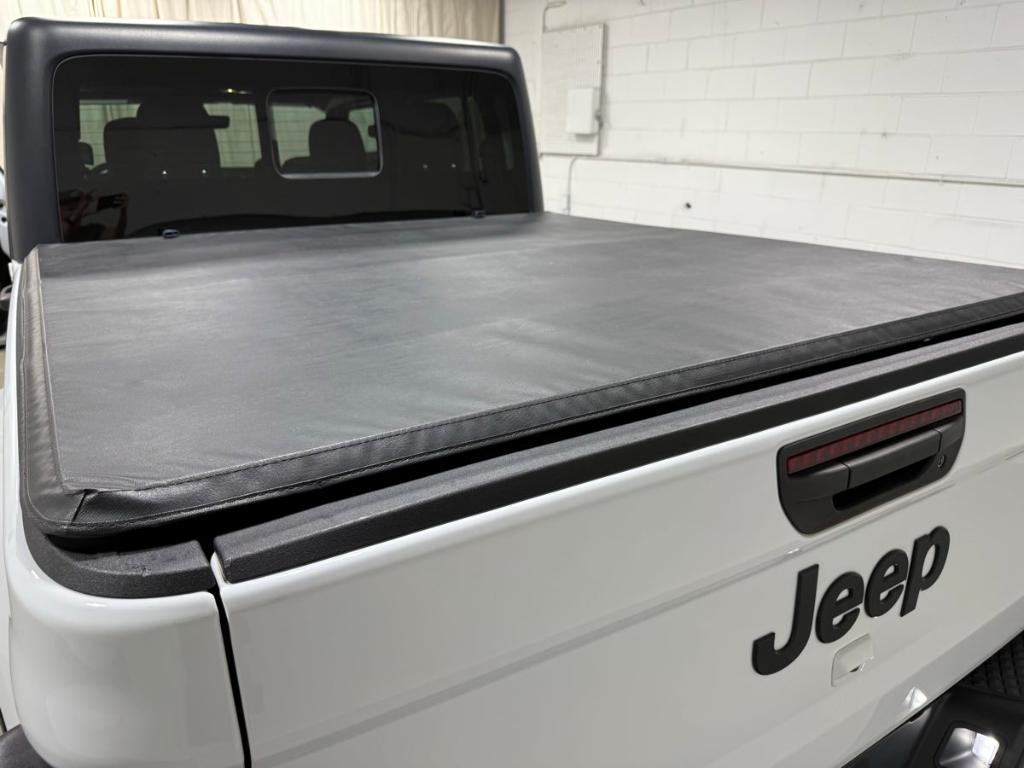used 2022 Jeep Gladiator car, priced at $29,985