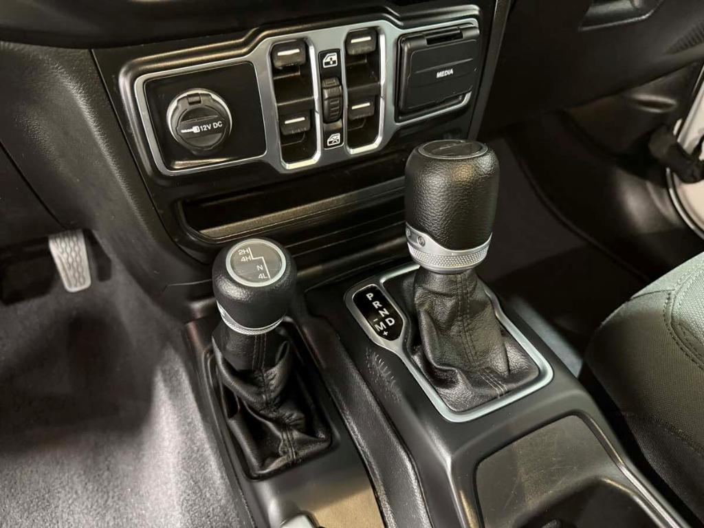 used 2022 Jeep Gladiator car, priced at $29,985