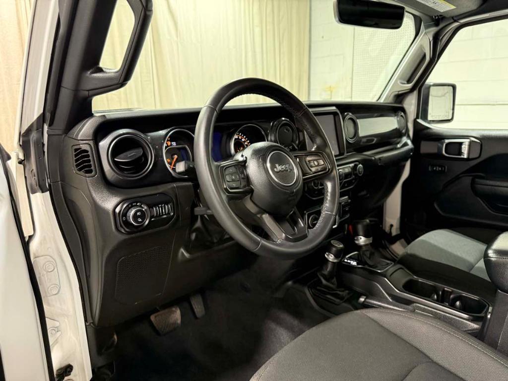 used 2022 Jeep Gladiator car, priced at $29,985