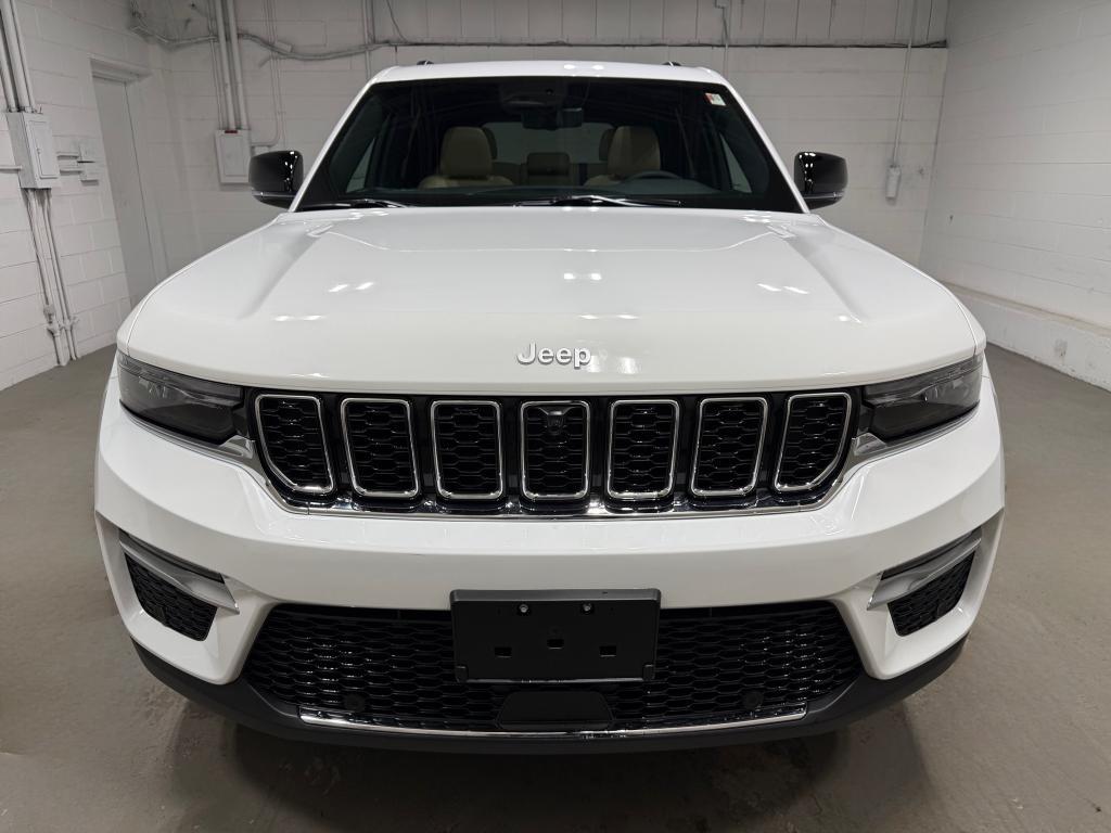 used 2025 Jeep Grand Cherokee car, priced at $48,985