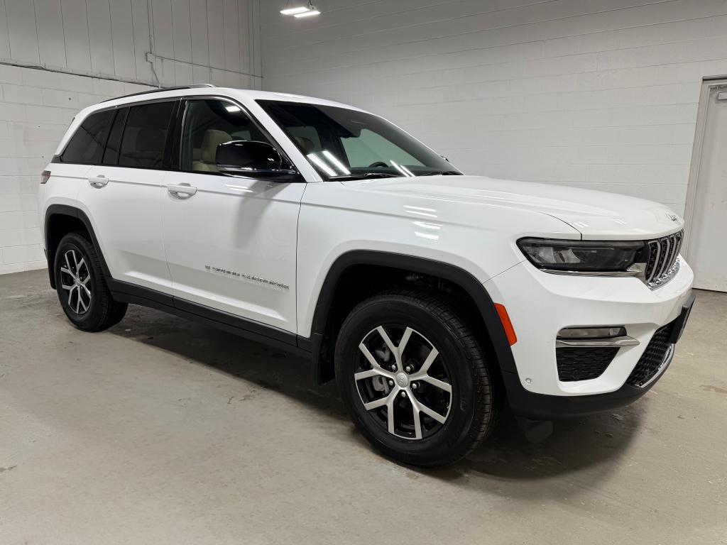 used 2025 Jeep Grand Cherokee car, priced at $48,985