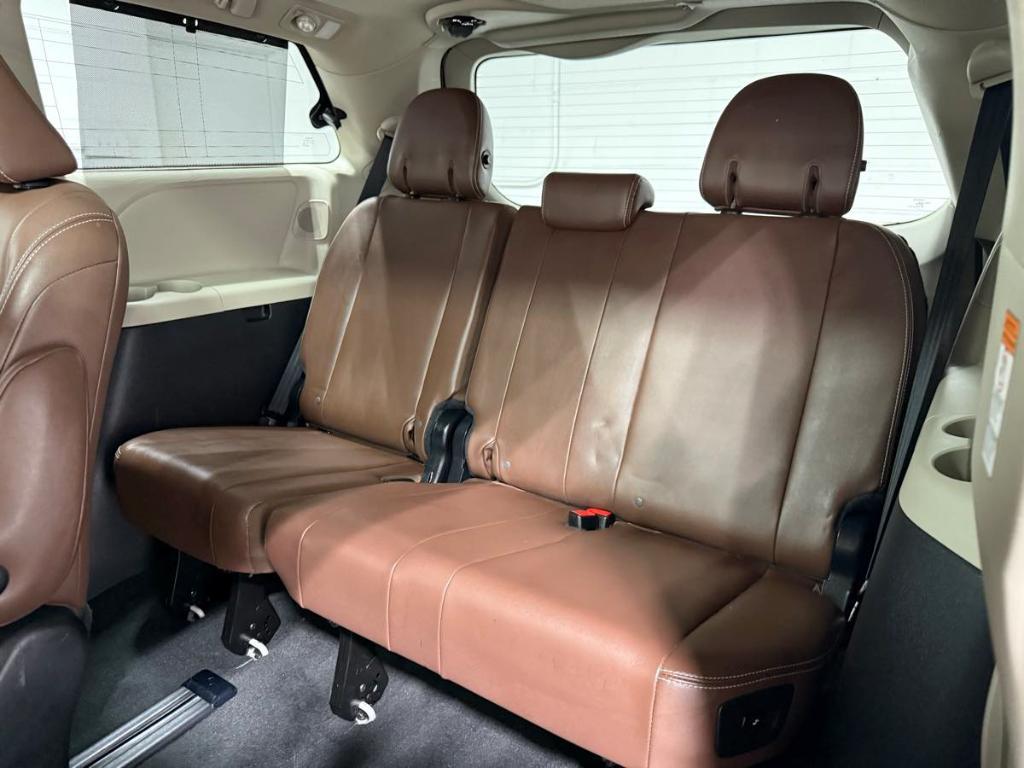 used 2015 Toyota Sienna car, priced at $21,985
