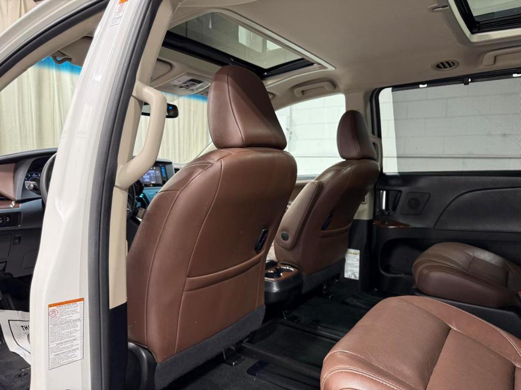 used 2015 Toyota Sienna car, priced at $21,985